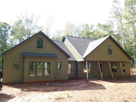 Photo of 10337 LEE ROAD 188, Waverly, AL 36879 (MLS # 177077)
