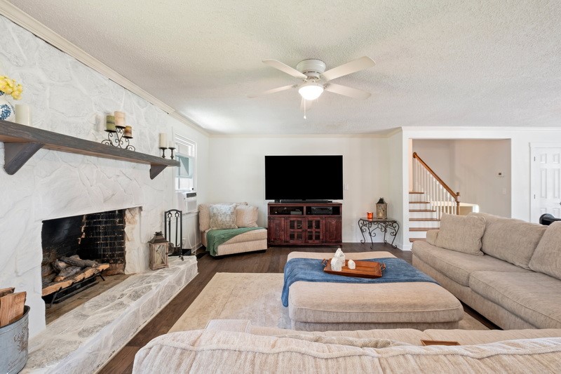 Opelika, Alabama 36804, United States, 4 Bedrooms Bedrooms, ,3 BathroomsBathrooms,Residential,Active,169386