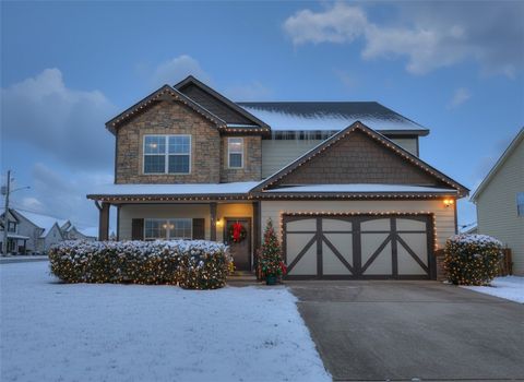 Photo of 1813 FOXFIRE Lane, Opelika, AL 36804 (MLS # 176220)