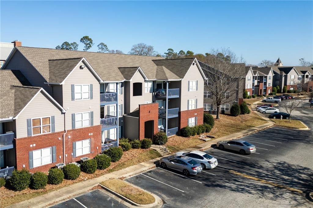 Photo of 1114 S COLLEGE Street #4-102, Auburn, AL 36832 (MLS # 182297)