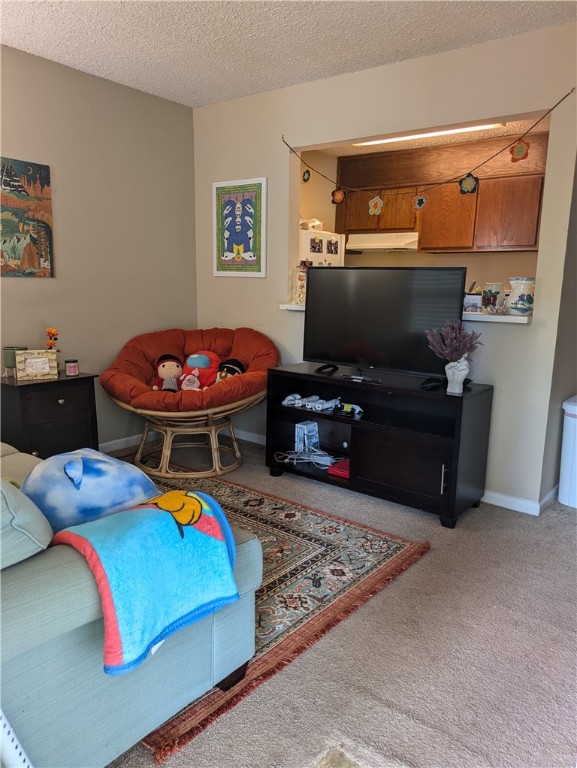 164 E University Drive