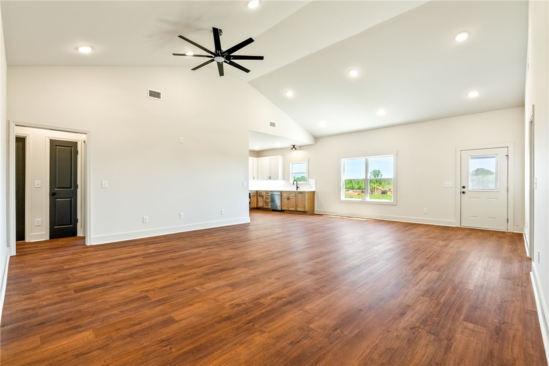 1240 30TH Street