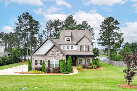 2131 PRESERVE Drive Auburn AL 36879