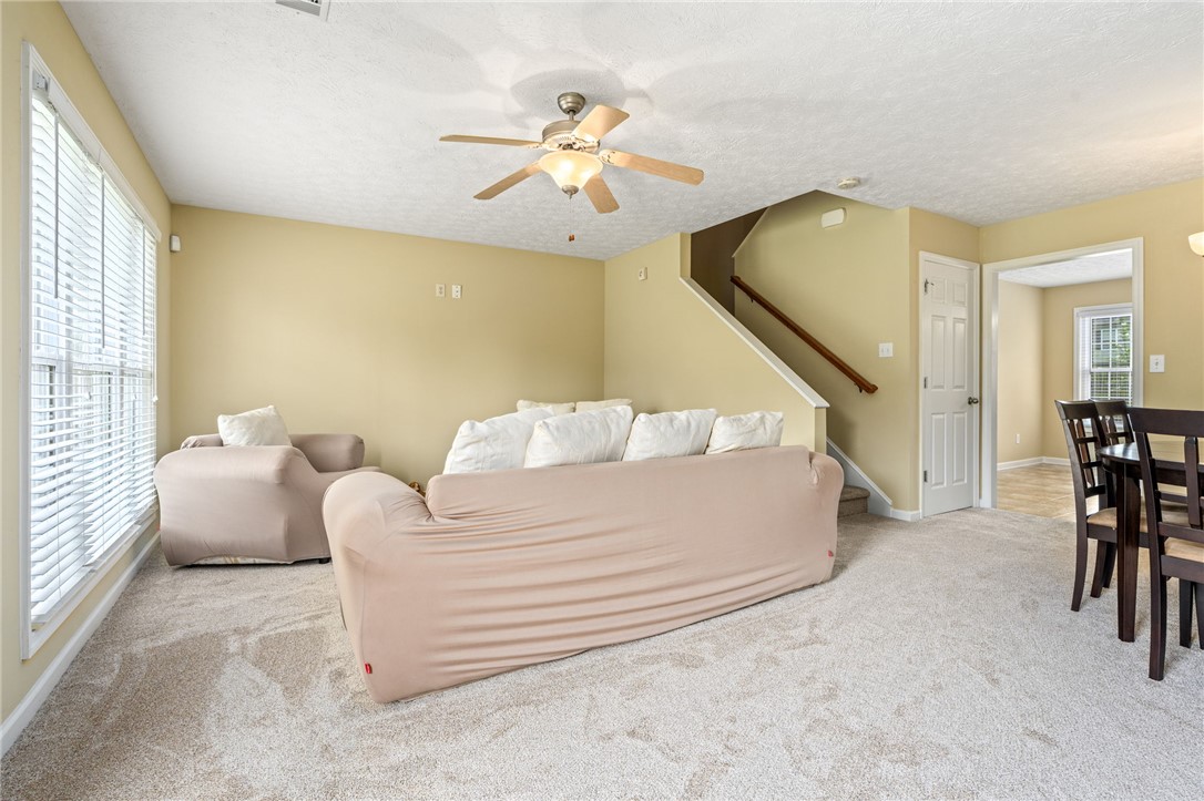2113 COBBLESTONE Drive - Photo 4