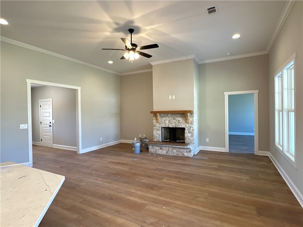 2947 LEE ROAD 40