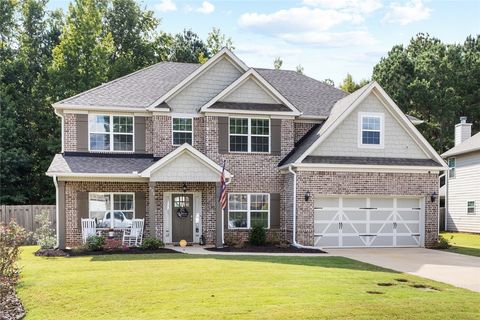 Photo of 938 W RICHLAND Circle, Auburn, AL 36832 (MLS # 176531)