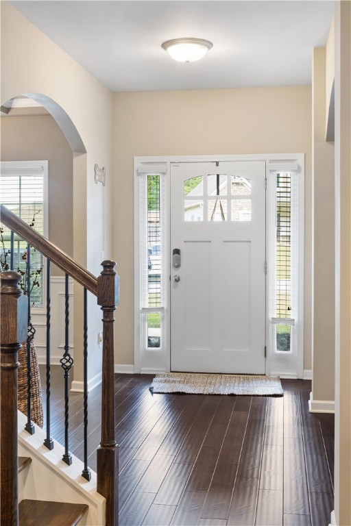 938 W RICHLAND Circle