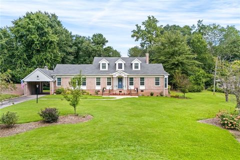 6102 26TH Avenue Valley AL 36854