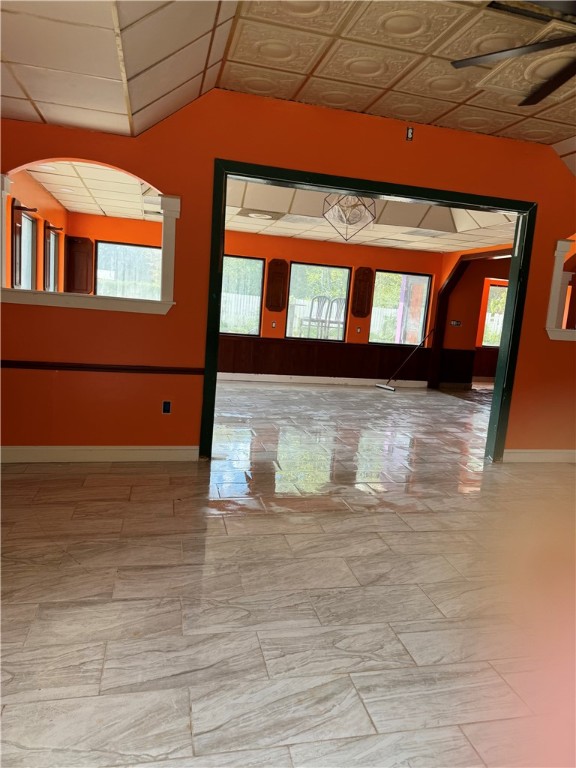 633 W CONECUH Avenue
