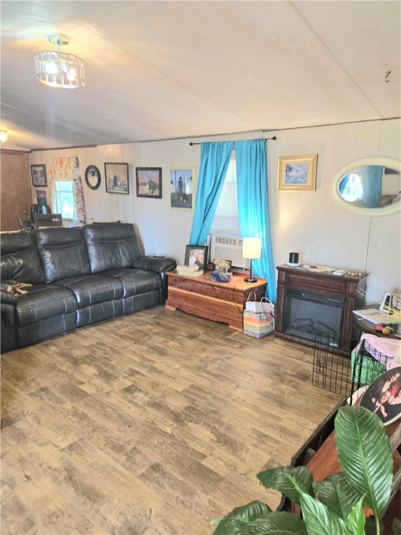 364 LEE ROAD 123