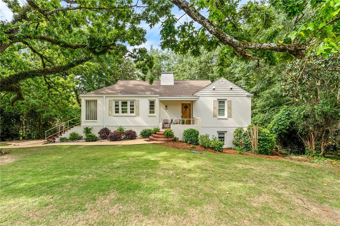 300 CHEWACLA Drive
