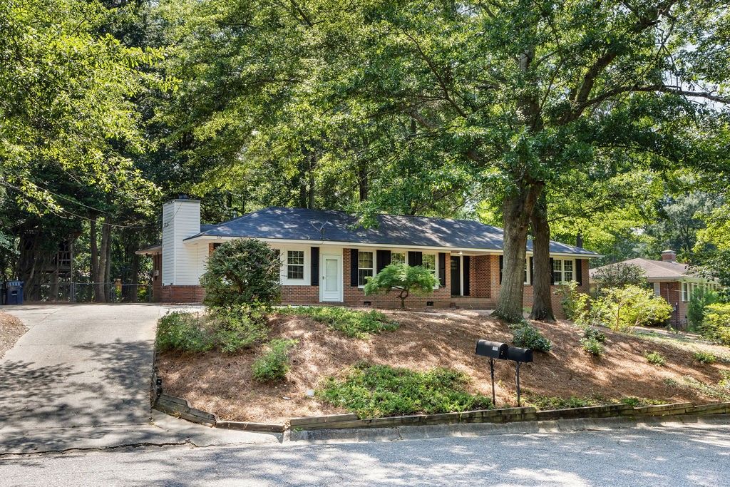 Photo of 262 DENSON Drive, Auburn, AL 36830 (MLS # 175609)
