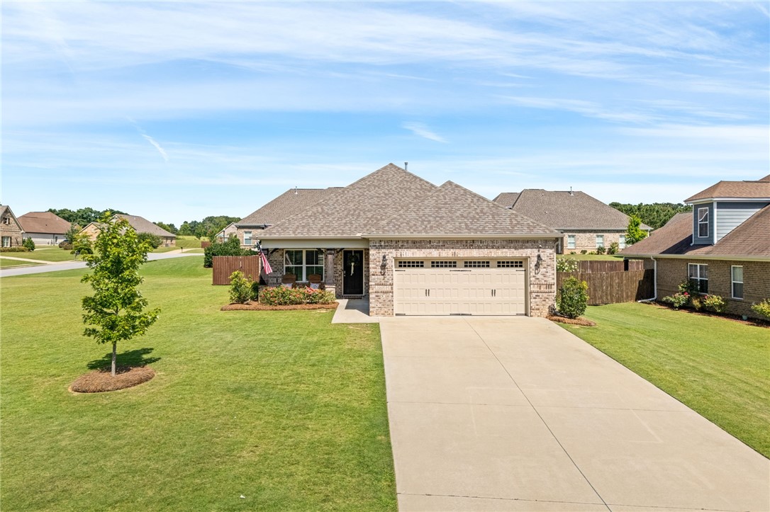 751 OWENS Way