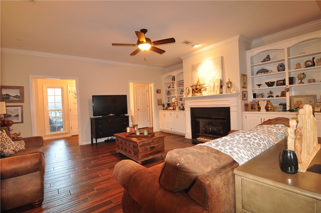 621 LITTLE CREEK Road