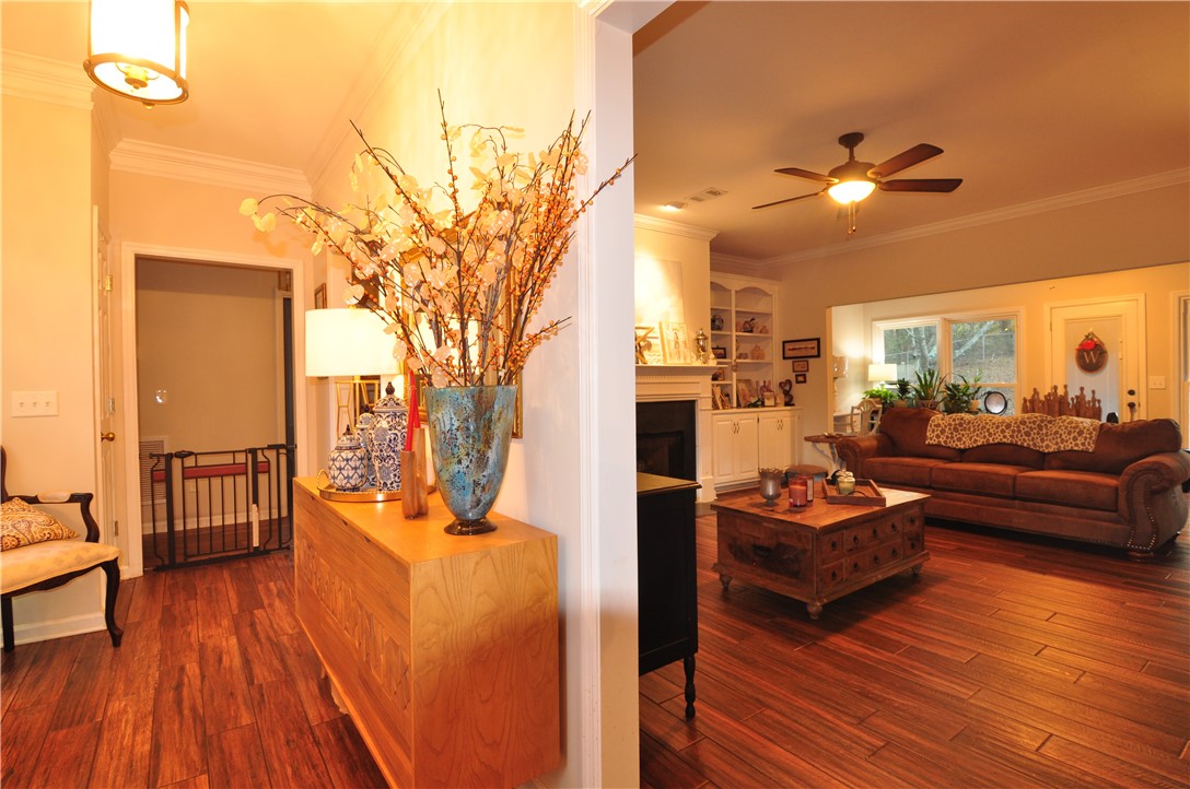 621 LITTLE CREEK Road