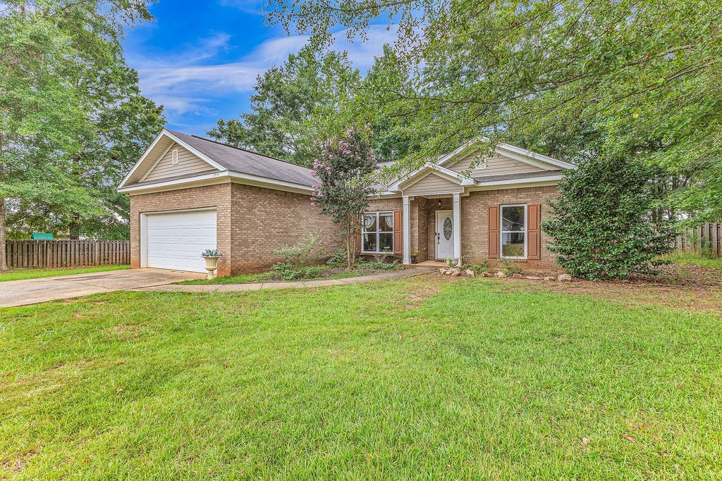 1914 CREEKSTONE Drive