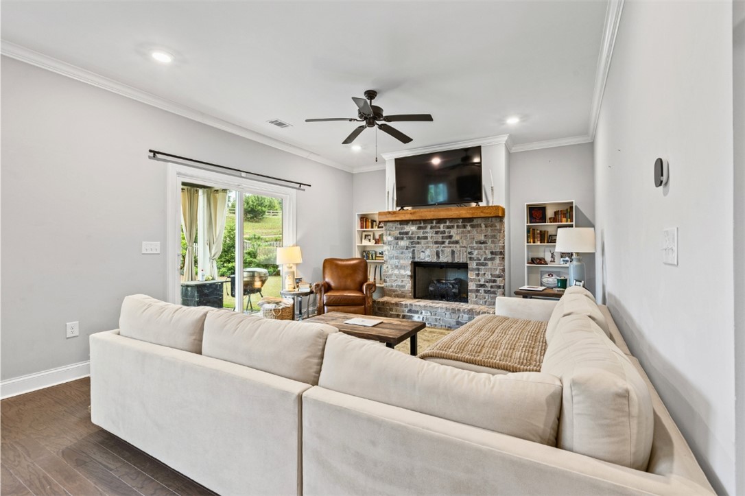 2510 FOUNTAINVIEW Court