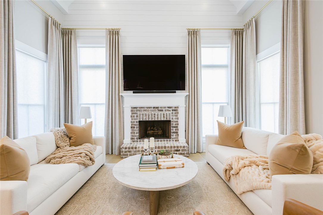 3009 DAWSON CORNER Lane