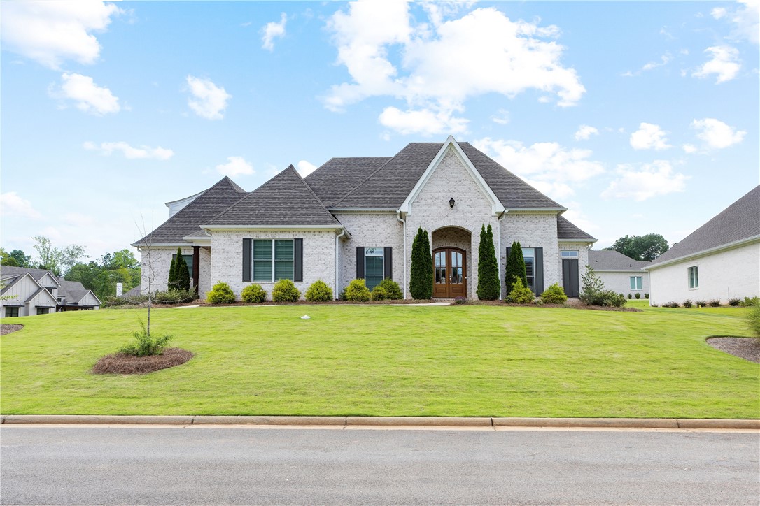 110 NEWTON Way