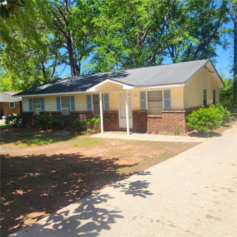 317 MARTIN LUTHER KING Drive