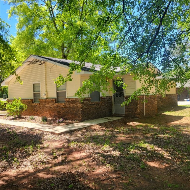 317 MARTIN LUTHER KING Drive