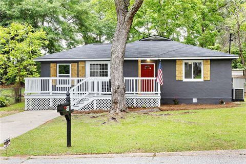 511 LANKFORD Street Opelika AL 36801