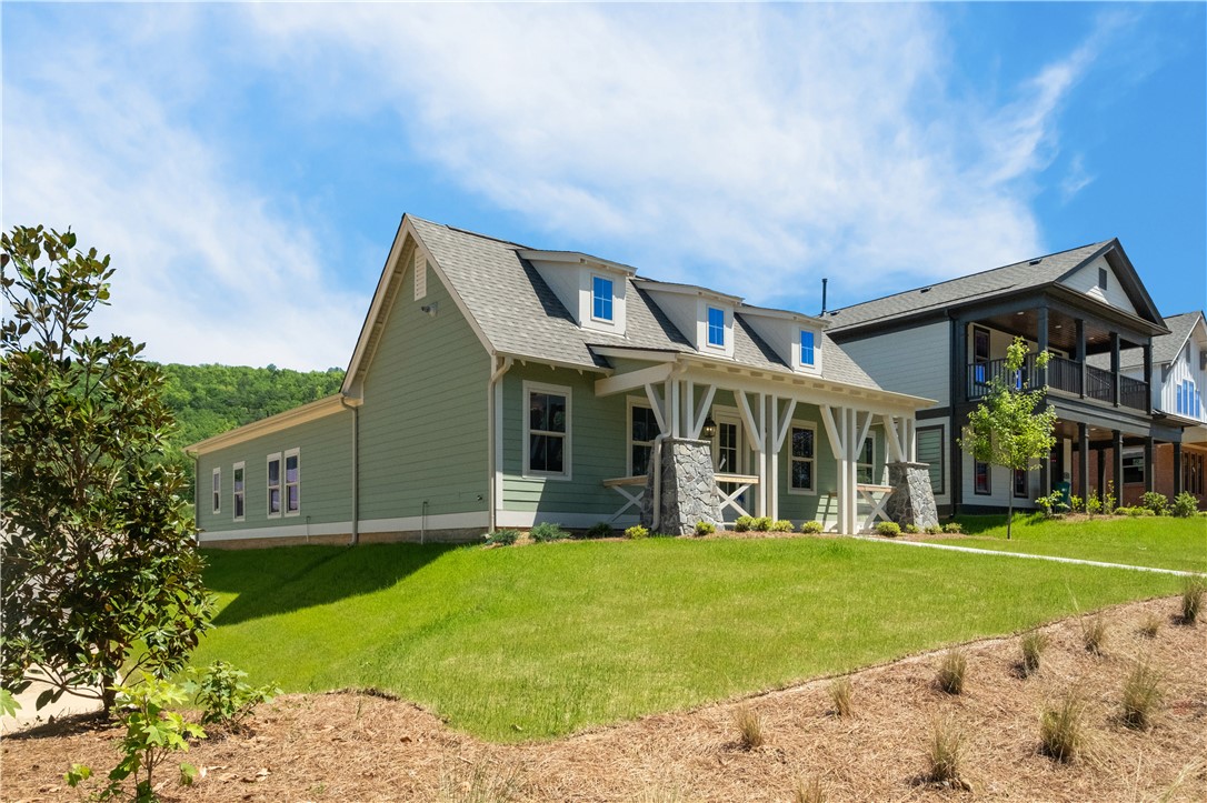 2 JAMES BURT Parkway