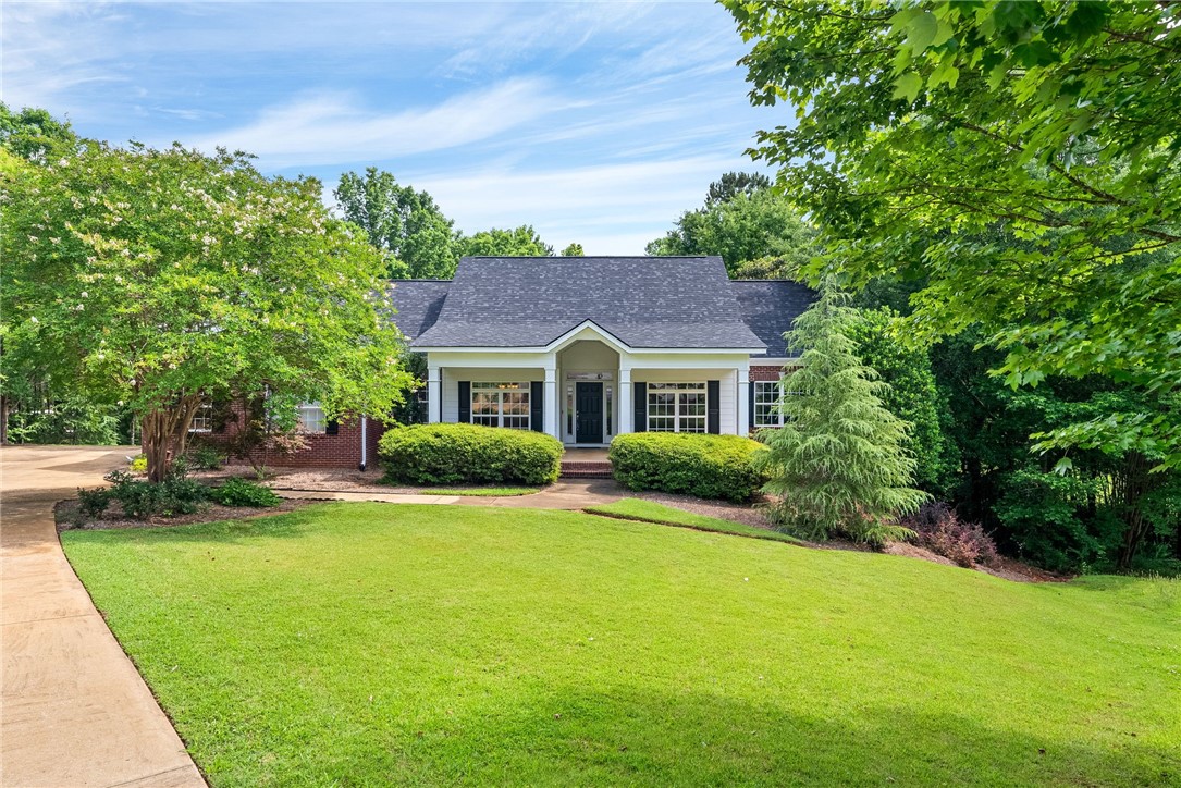 1806 BLUESTONE Court