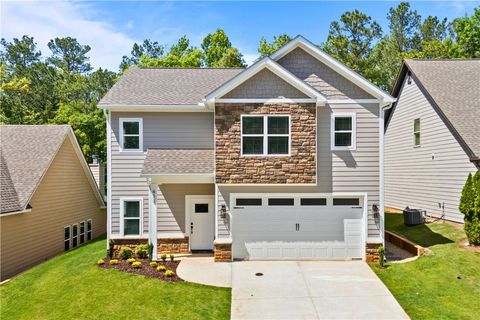 Photo of 428 LIGHTNESS Drive, Auburn, AL 36832 (MLS # 179662)