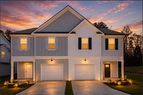 Photo of 1293 MCCOY Street, Opelika, AL 36801 (MLS # 179912)