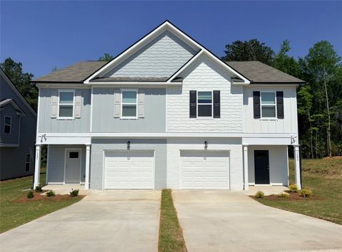 Photo of 1293 MCCOY Street, Opelika, AL 36801 (MLS # 179912)