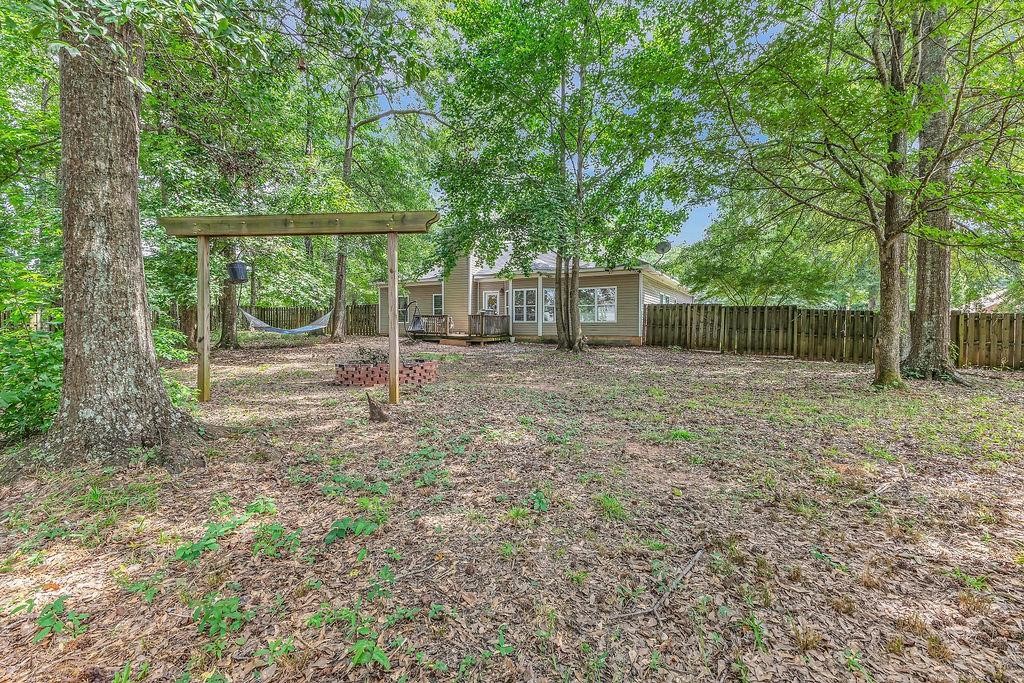 1914 CREEKSTONE Drive