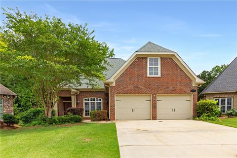 Photo of 1651 OVERHILL Court, Auburn, AL 36830 (MLS # 180934)