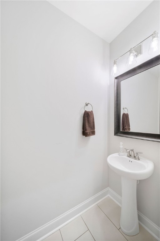 1650 HIDDEN LAKES Drive