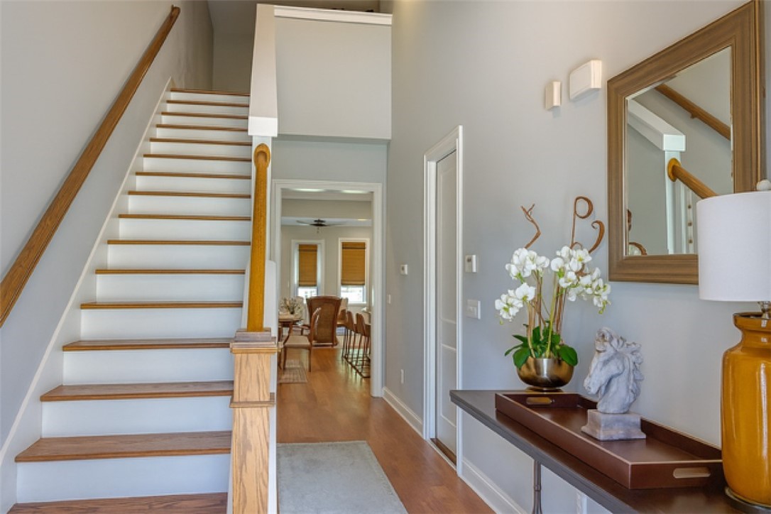 1718 W FARMVILLE Road