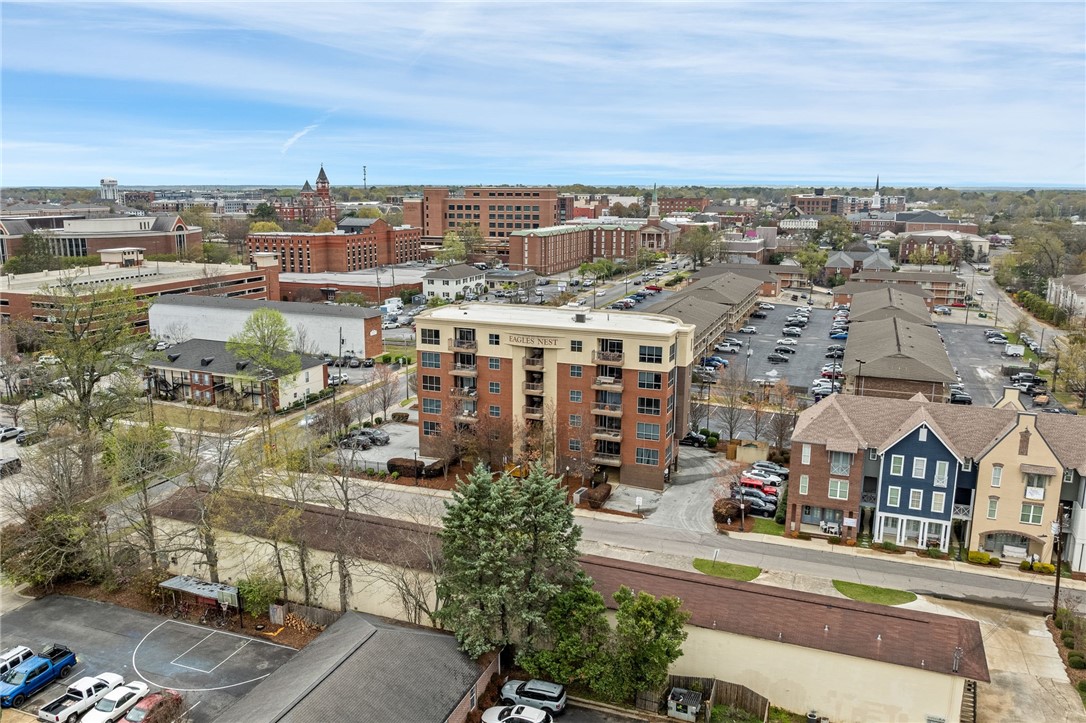 277 S GAY Street 601