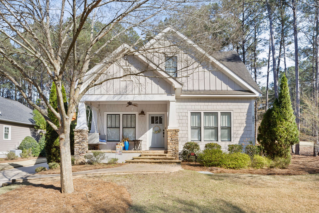 2901 LONE EAGLE Lane