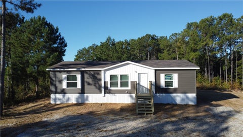 Photo of 181 HEARD HILL CUTOFF, Jacksons Gap, AL 36861 (MLS # 182848)