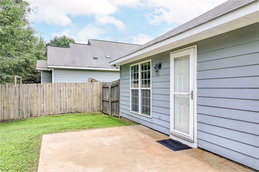 107 SOUTHRIDGE Court