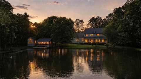 Photo of 175 WHITETAIL Road, Seale, AL 36875 (MLS # 179063)