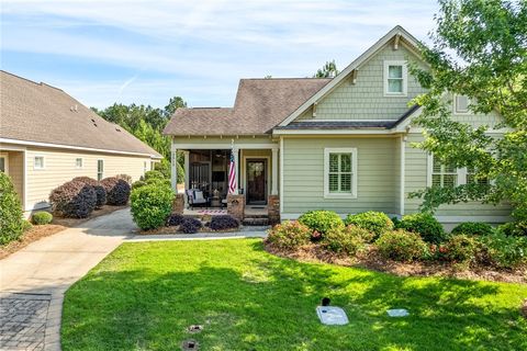Photo of 3515 DOUBLE EAGLE Lane, Opelika, AL 36801 (MLS # 179045)