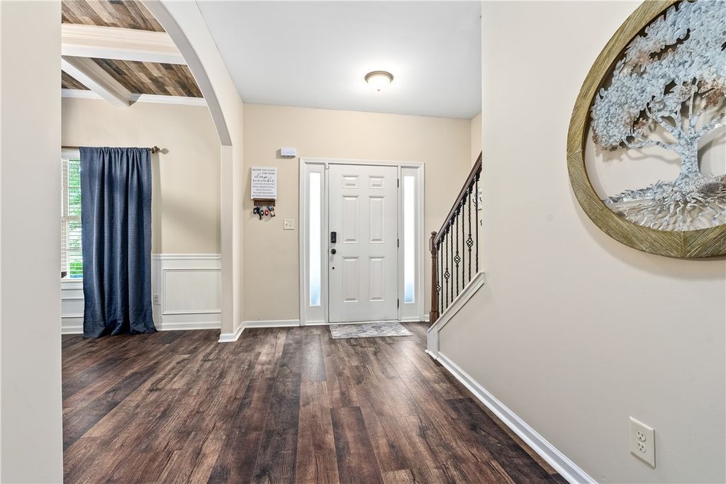 Photo of 172 SOLAMERE Lane, Auburn, AL 36832 (MLS # 175399)