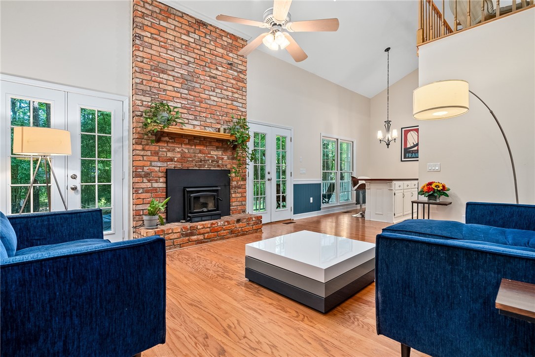 2092 S EVERGREEN Drive