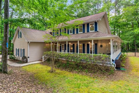 Photo of 2092 S EVERGREEN Drive, Auburn, AL 36830 (MLS # 173961)