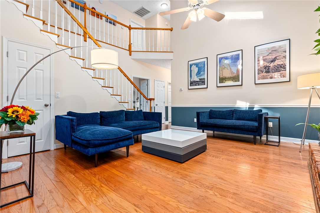 2092 S EVERGREEN Drive