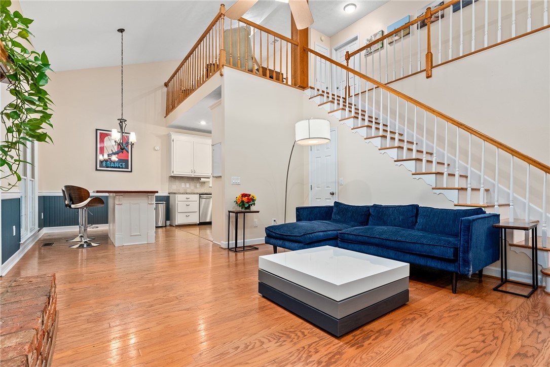 2092 S EVERGREEN Drive