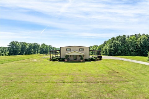 Photo of 6171 COUNTY ROAD 9, Lafayette, AL 36862 (MLS # 181120)