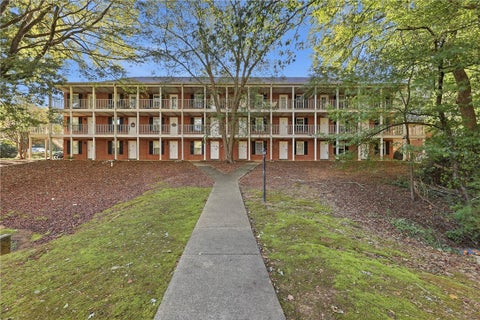 Photo of 166 E UNIVERSITY Drive #K108, Auburn, AL 36832 (MLS # 182760)
