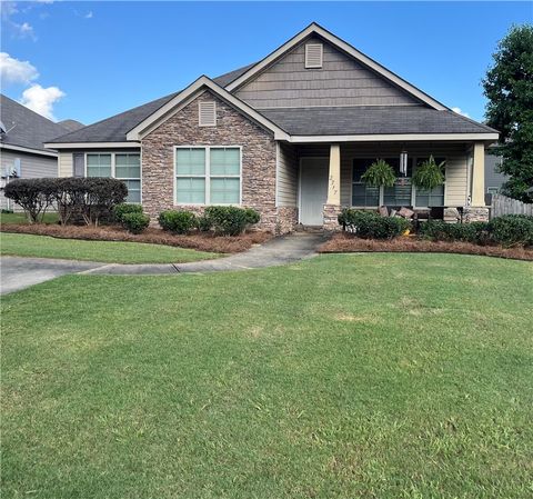 Photo of 2717 BRITTANY Lane, Opelika, AL 36804 (MLS # 181238)