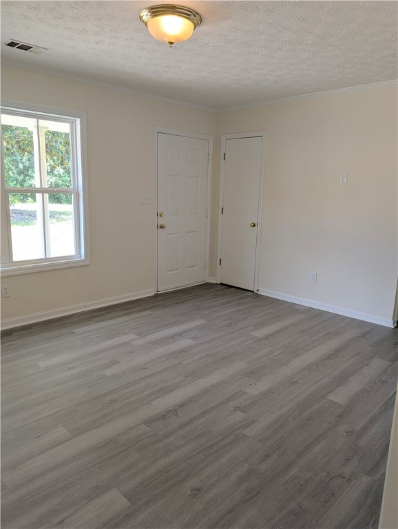 293 VETERANS Drive